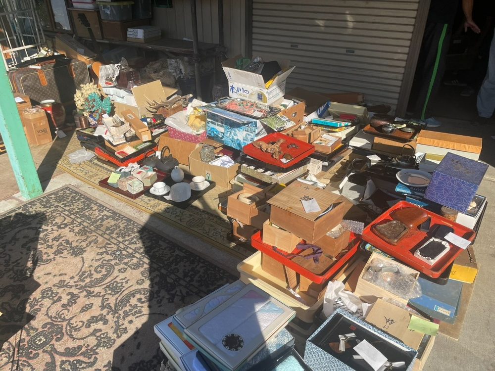 海外へ輸出した中古品・リユース品の事例8(陶器・骨董・雑貨など)